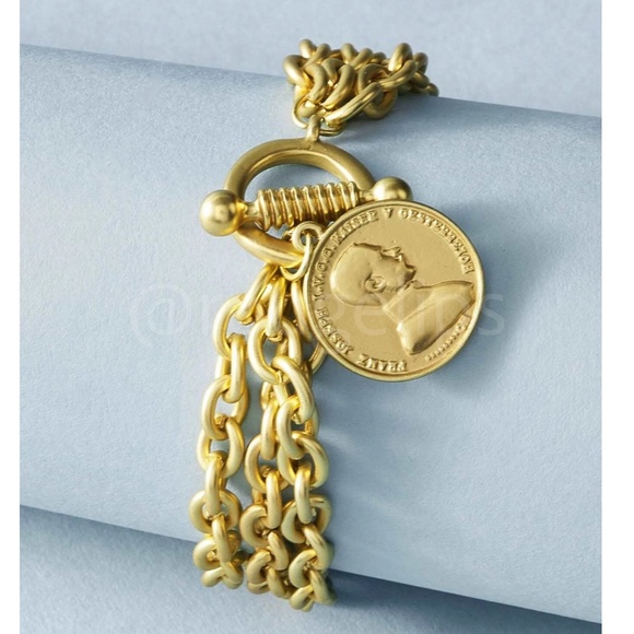 Coin Medallion Charm Rhinestone Gold Tone Chain Dangle Bracelet - Picture 2 of 6